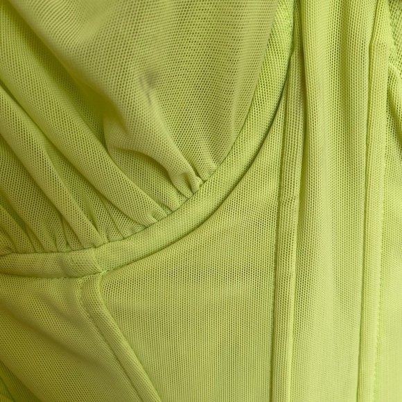 HOUSE OF CB 'Valentina'Lime neon Asymmetric Cutout Midi‎ Dress/Size XS plus cup - Picture 16 of 16